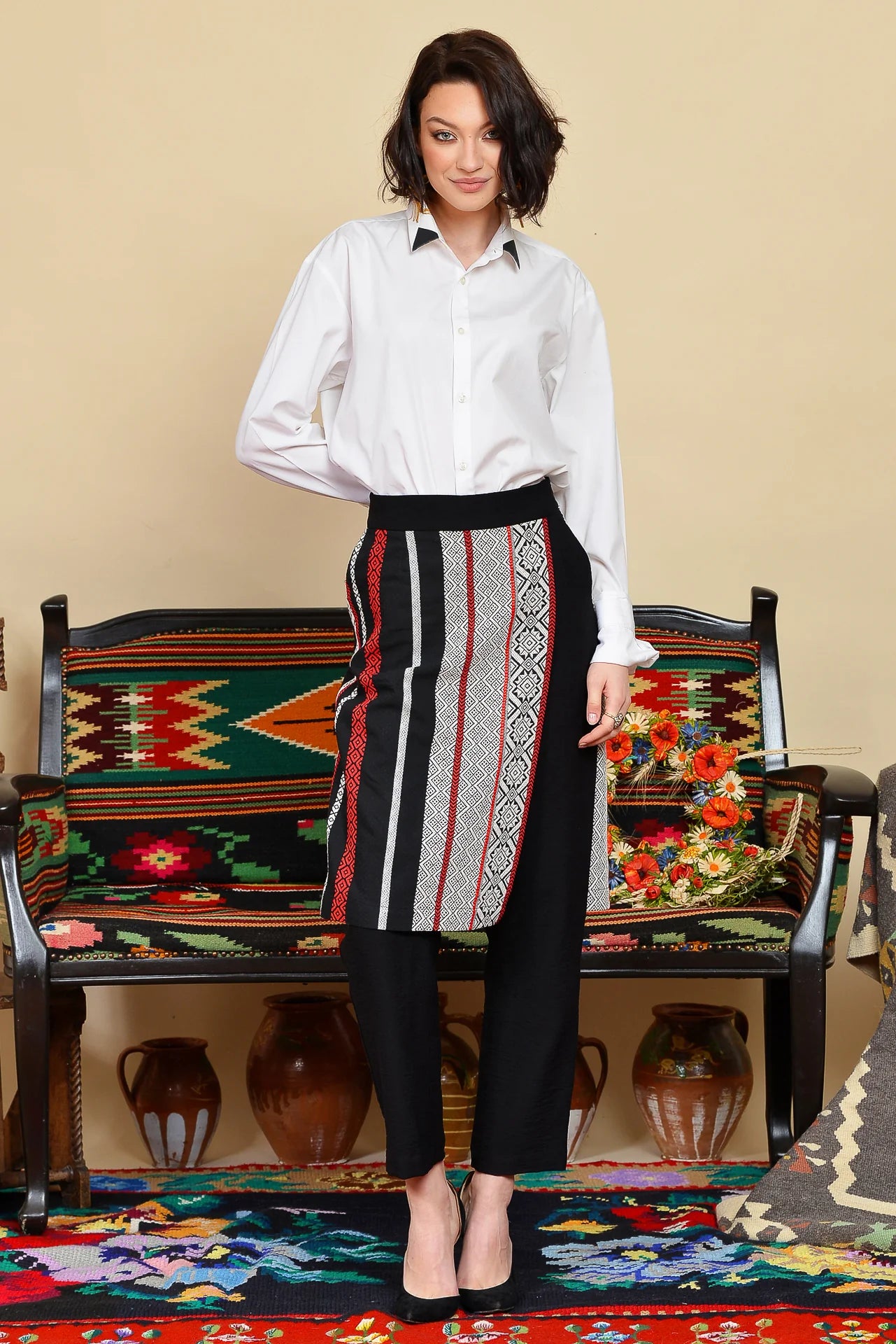 Pantaloni Negri cu Oprege