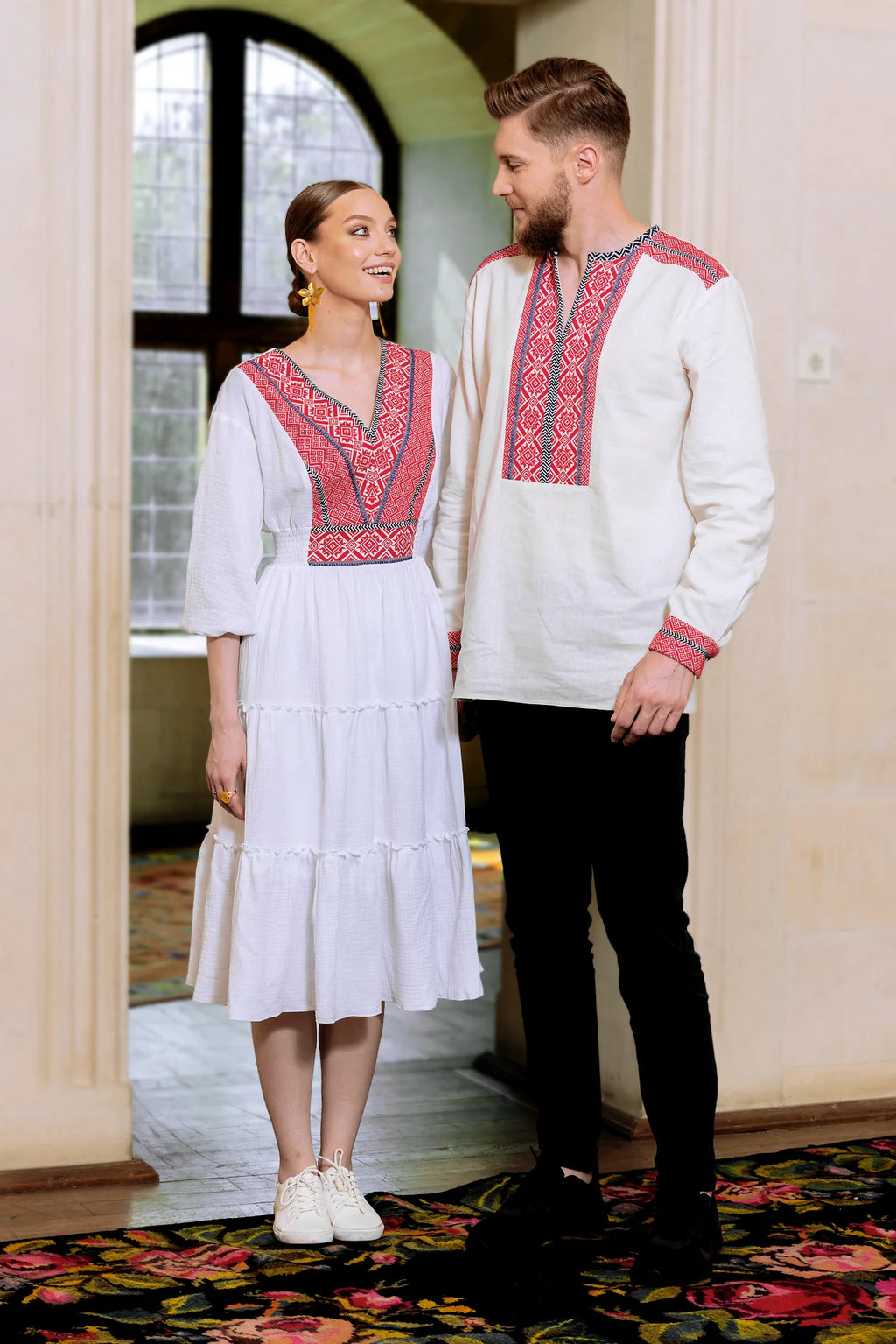 Rochia Euforia cu jacquard tesut rosu