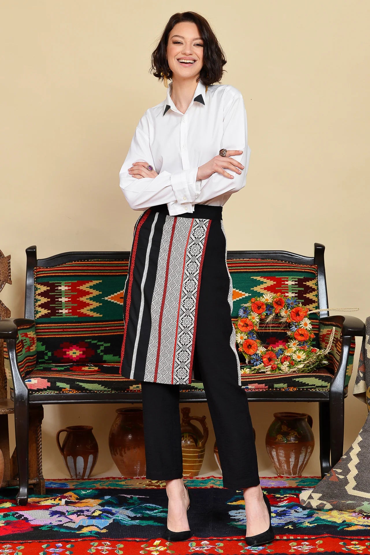Pantaloni Negri cu Oprege