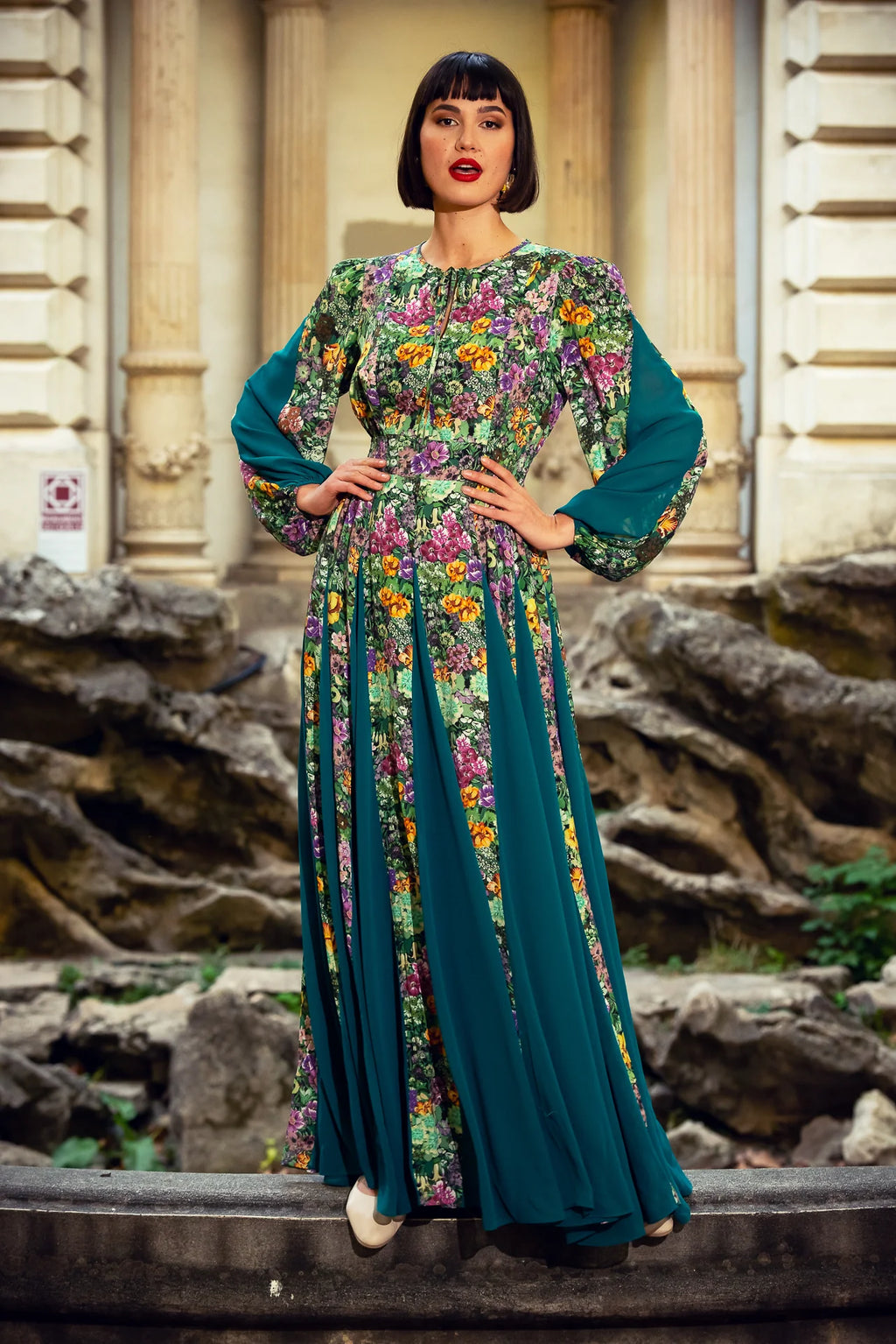 Rochie Statuara Verde cu Flori