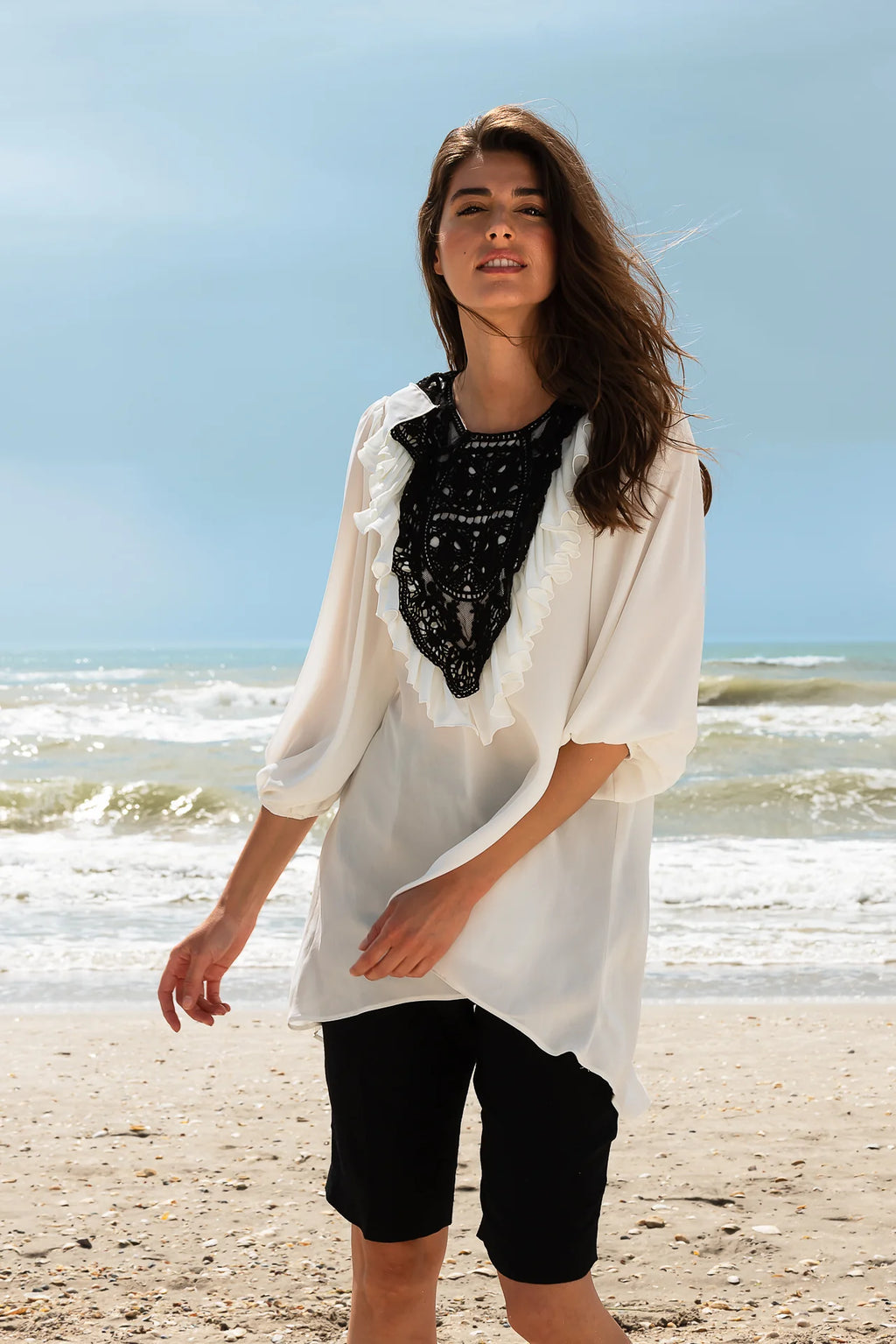 Bluza Alba Ariana cu Maneca Trei Sferturi