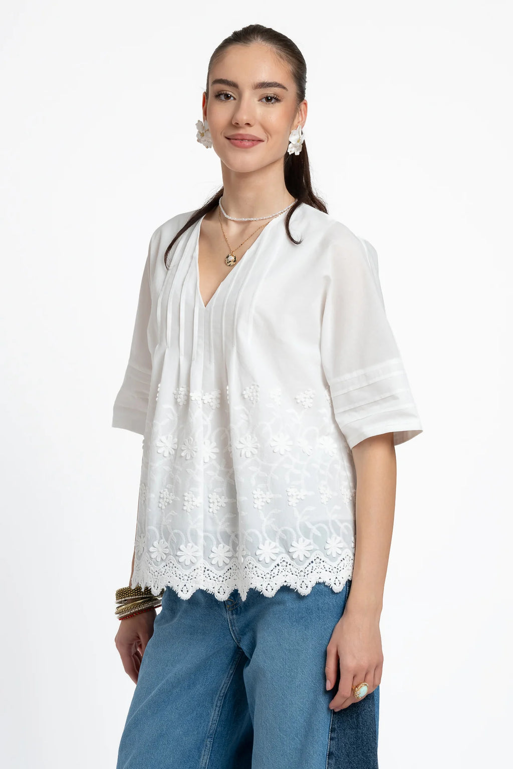 Bluza kimono albă din batist de bumbac și broderie tridimensională