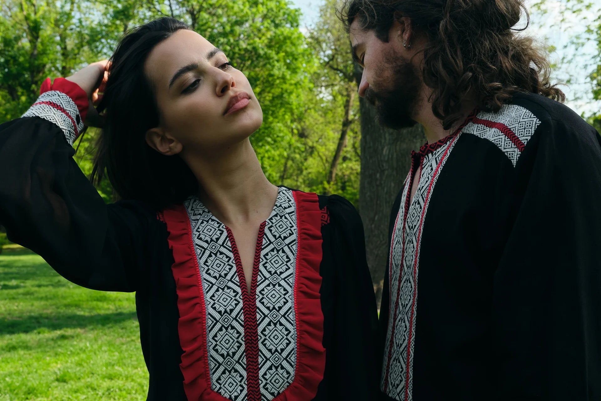 Camasa Barbateasca Traditionala Vladislav Cu Motive Populare