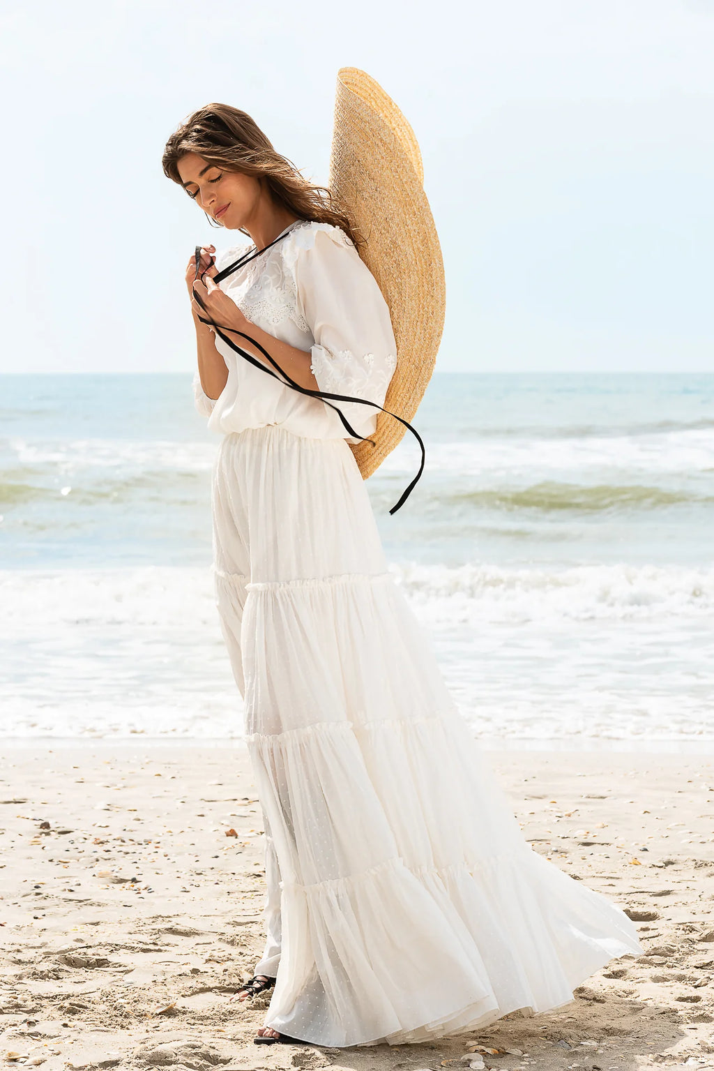 Bluza Alba Maramu cu Broderie Tridimensionala