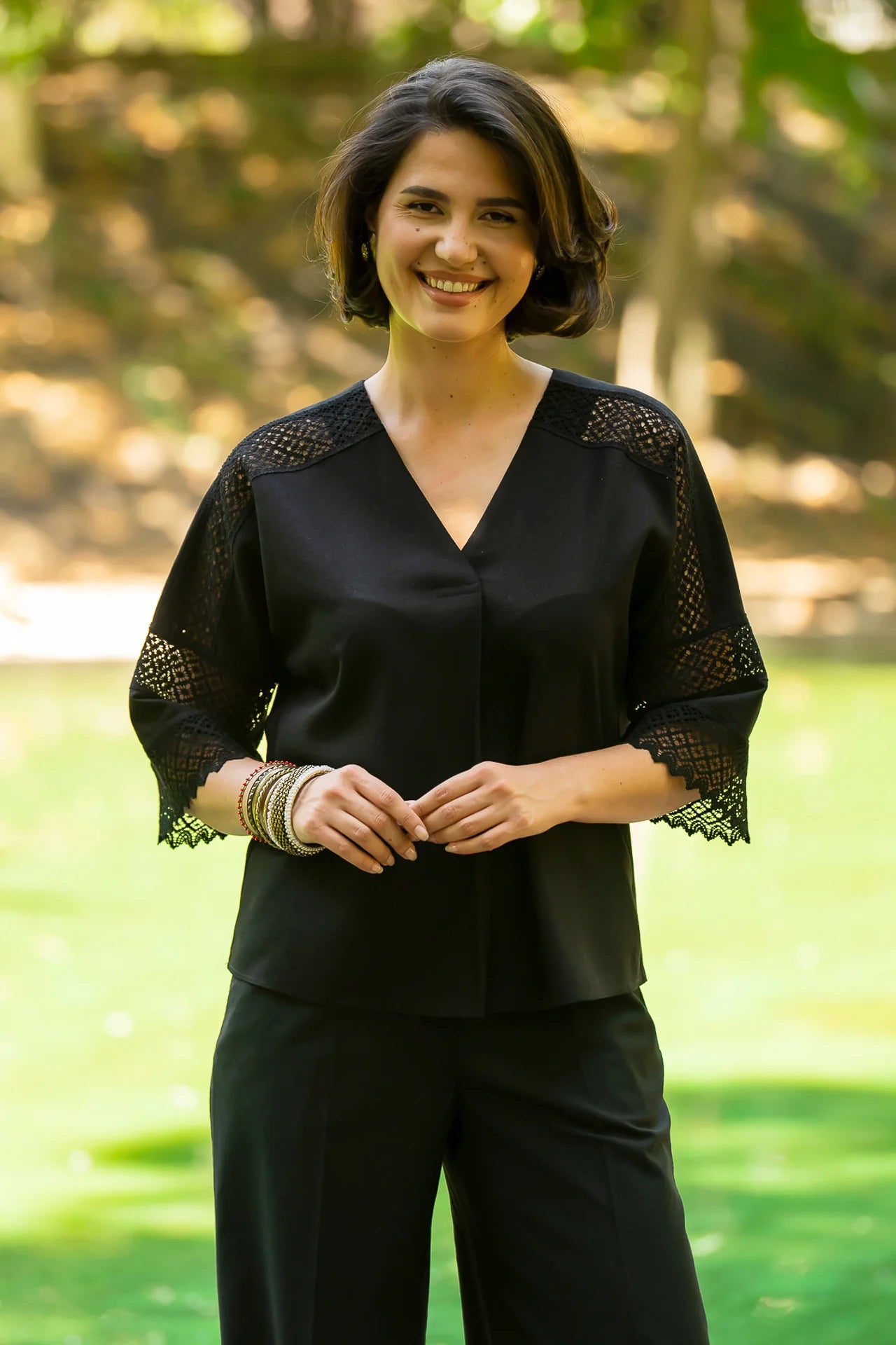 Bluza chimono neagra cu dantela traditionala