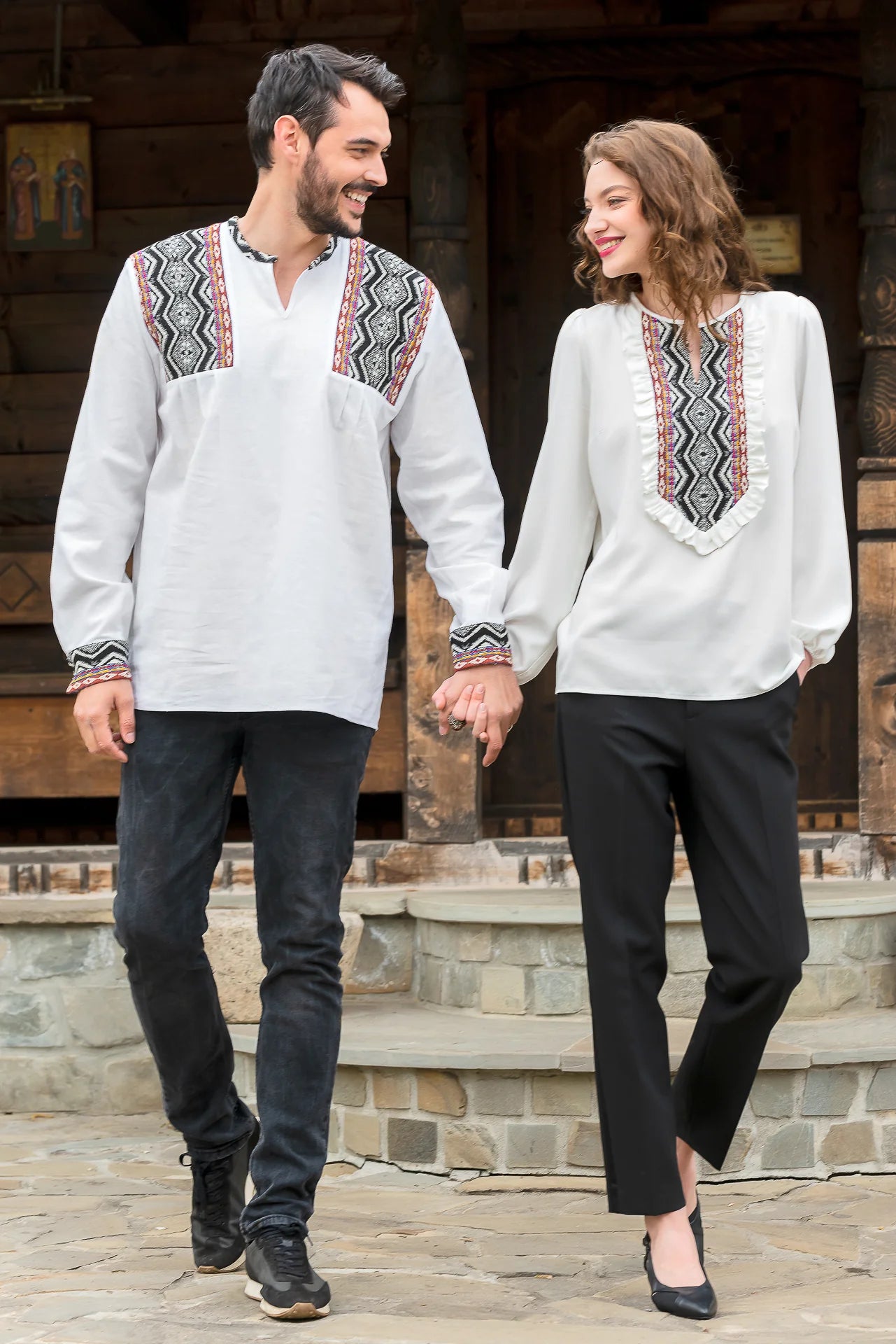 Bluza Stilizata Coloana Infinitului