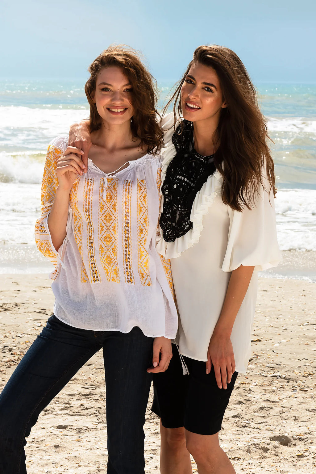 Bluza Alba Ariana cu Maneca Trei Sferturi