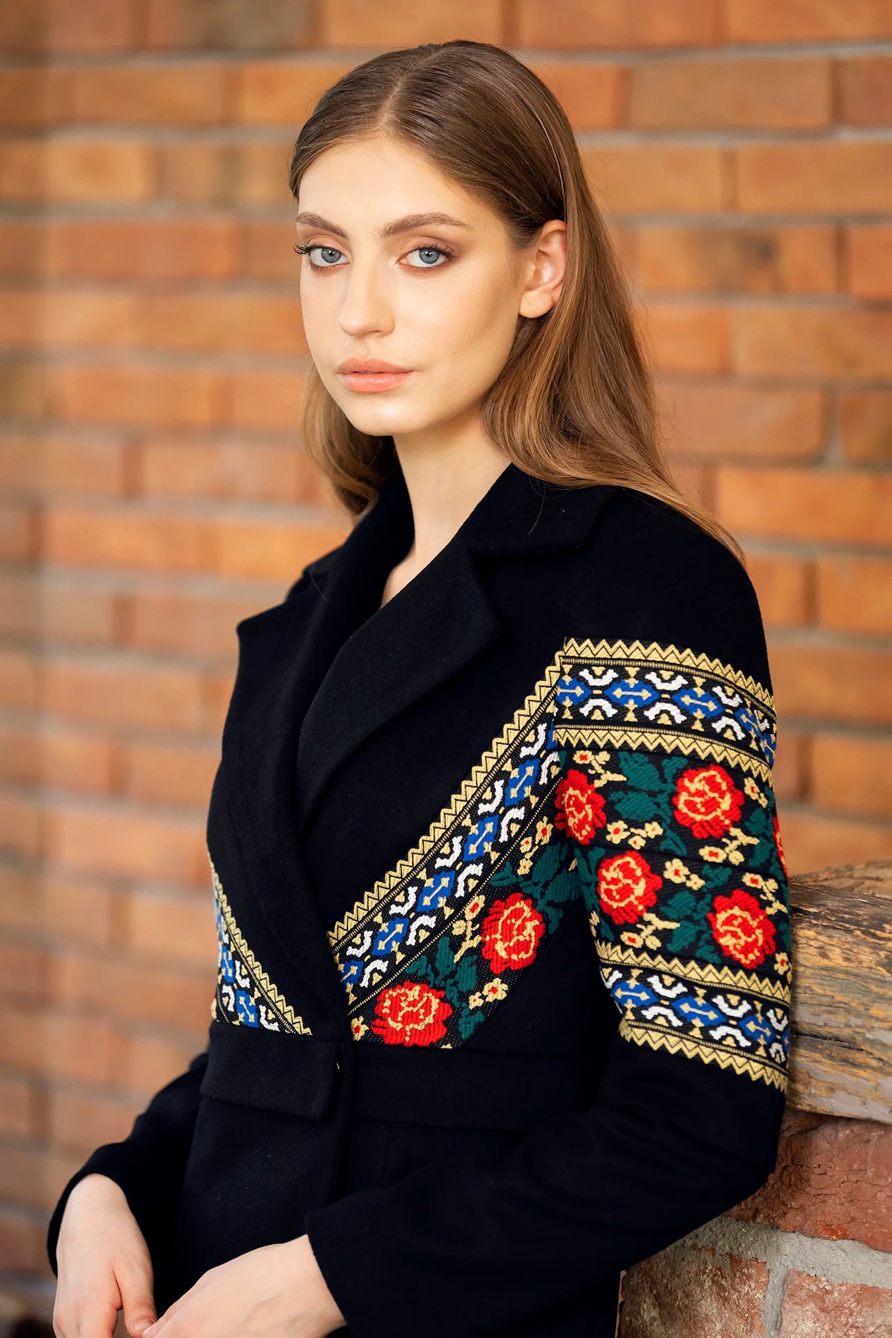 Pardesiu Midi Din Stofa De Lana Si Jacquard Etnic Fiona