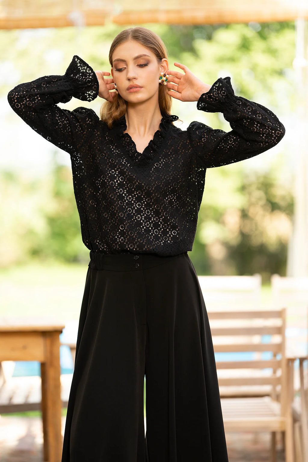 Bluza Neagra Din Dantela De Bumbac Irma