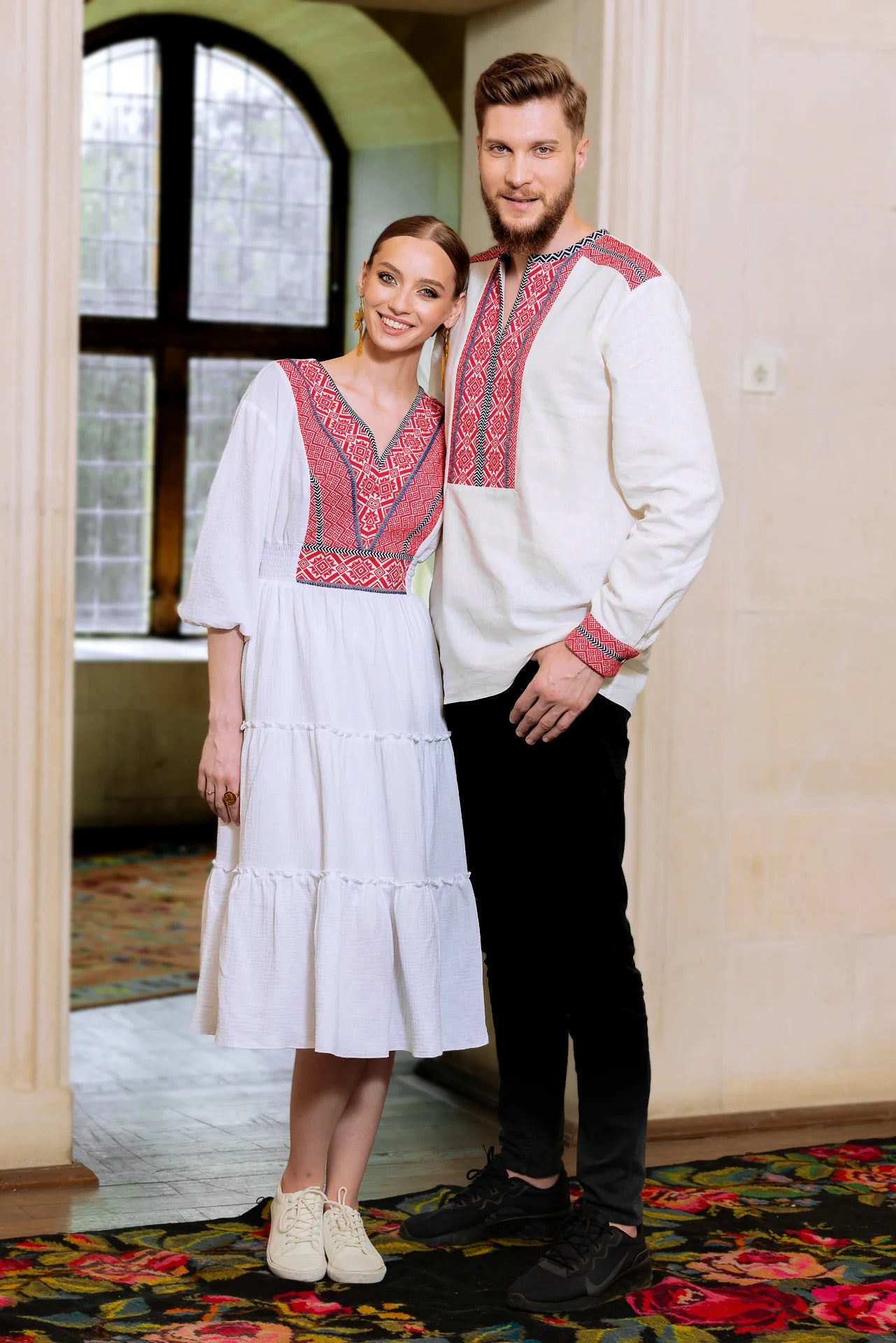 Rochia Euforia cu jacquard tesut rosu