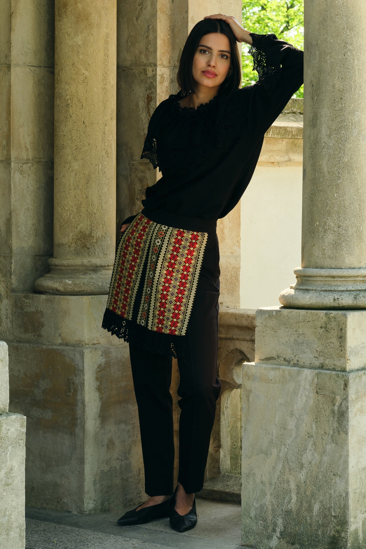 Ie Neagra Maiastra
