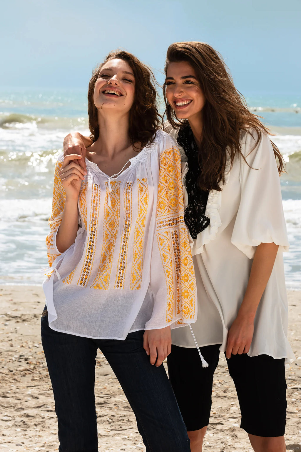 Bluza Alba Ariana cu Maneca Trei Sferturi