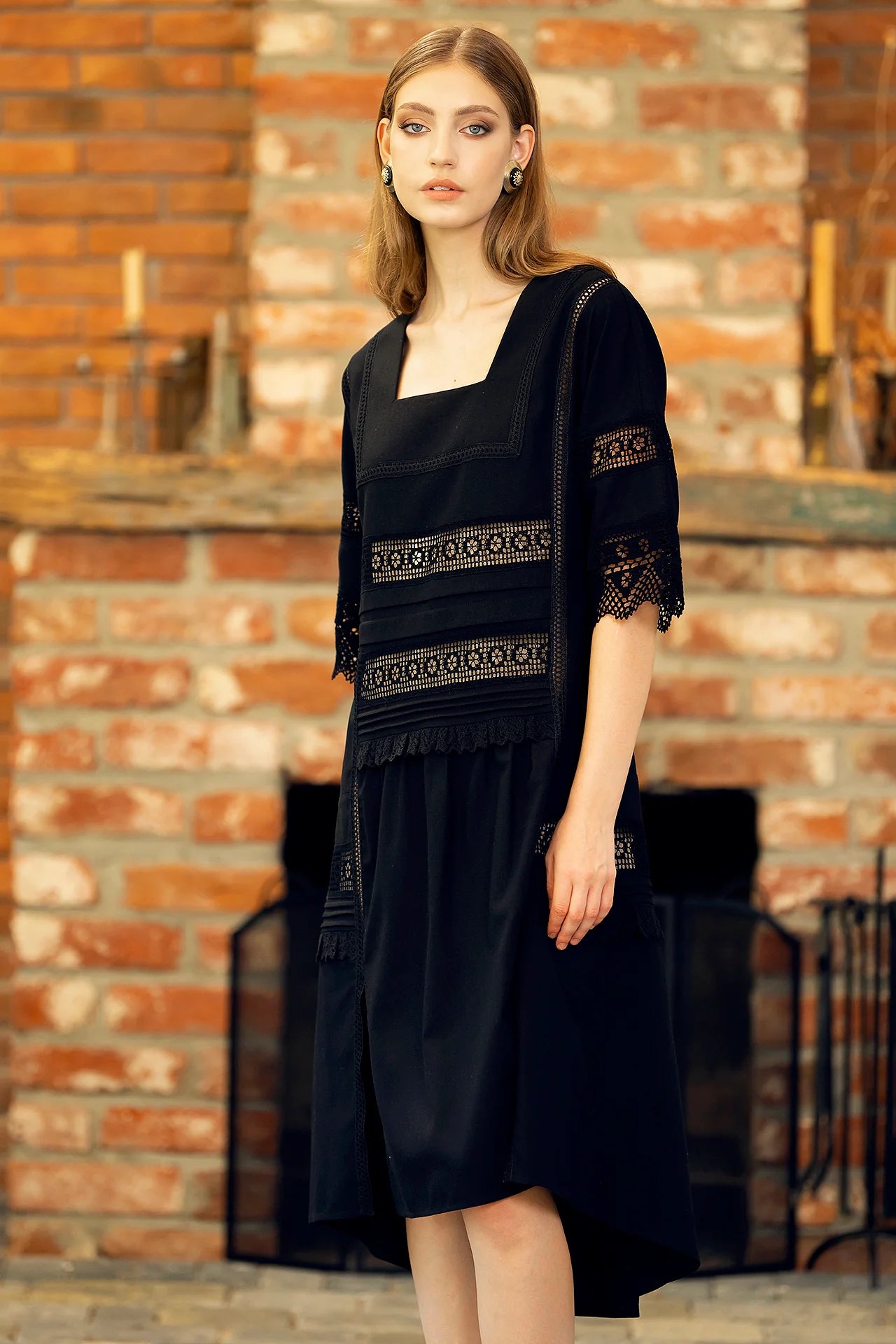 Rochie Neagra Din In Si Dantela Traditionala
