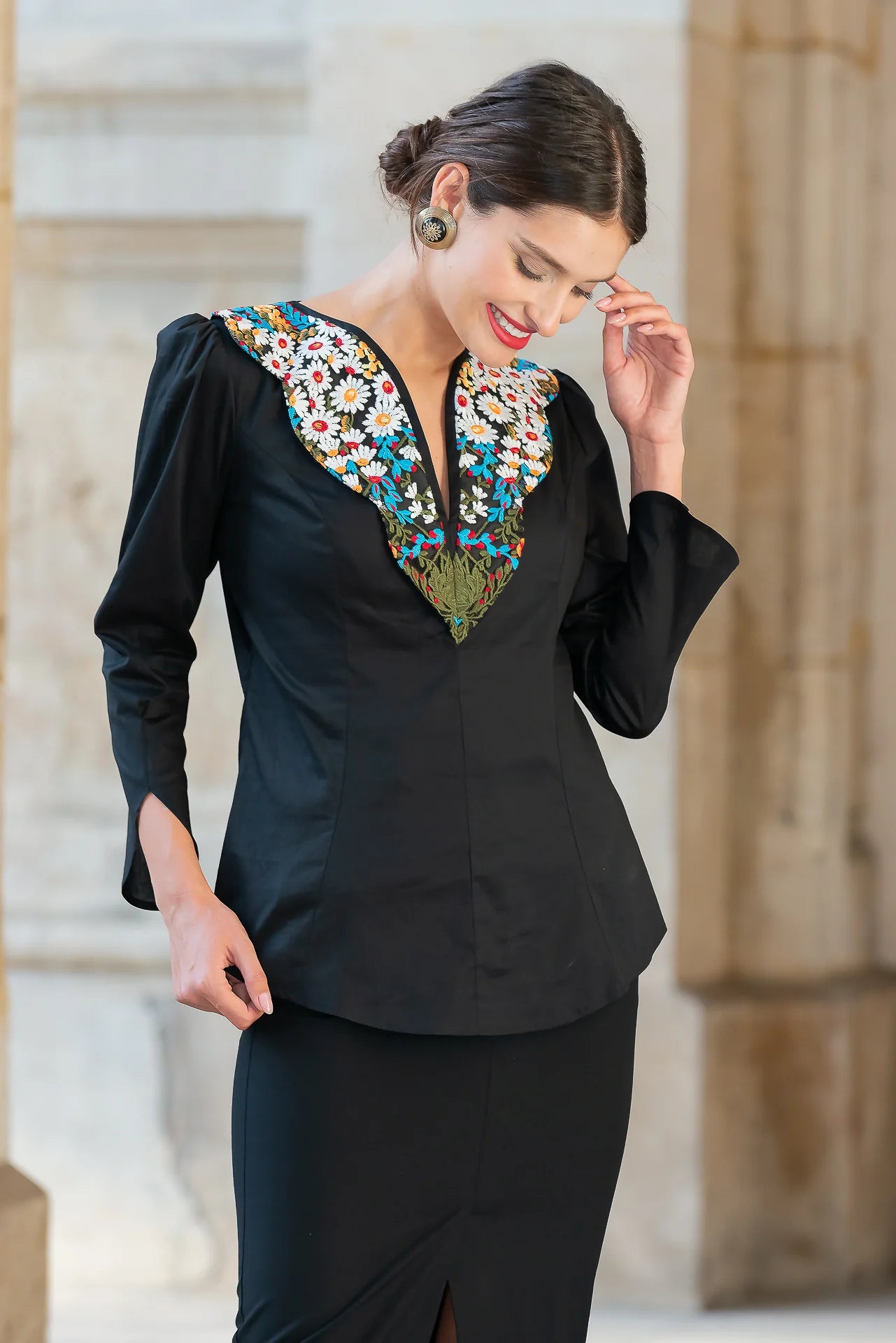 Camasa Neagra Flora