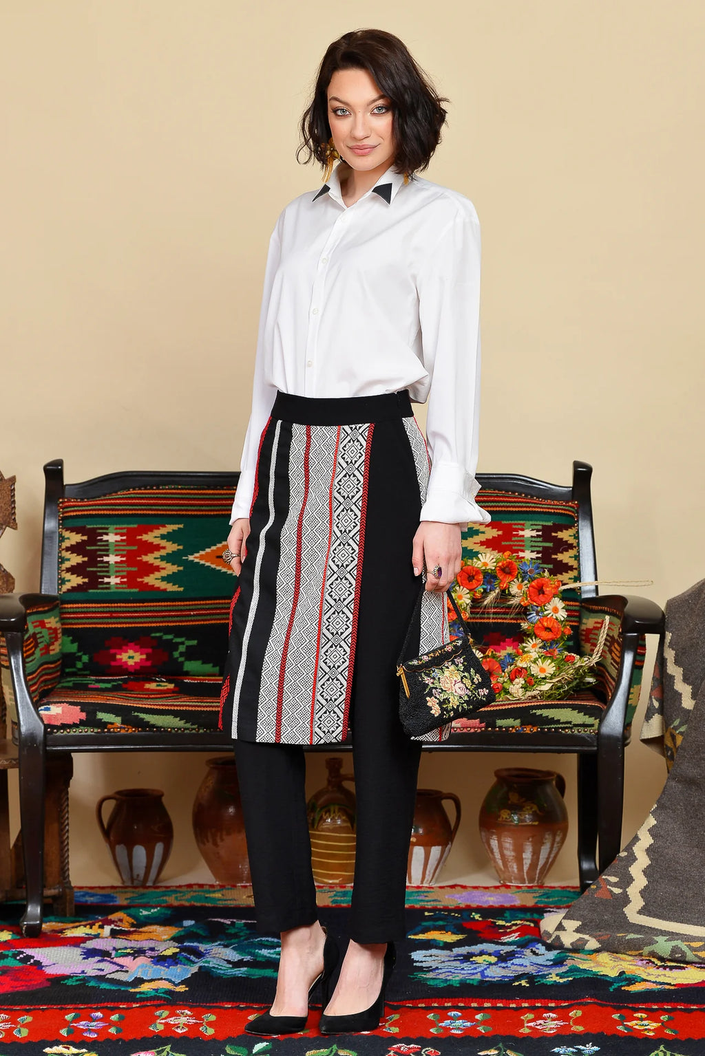 Pantaloni Negri cu Oprege