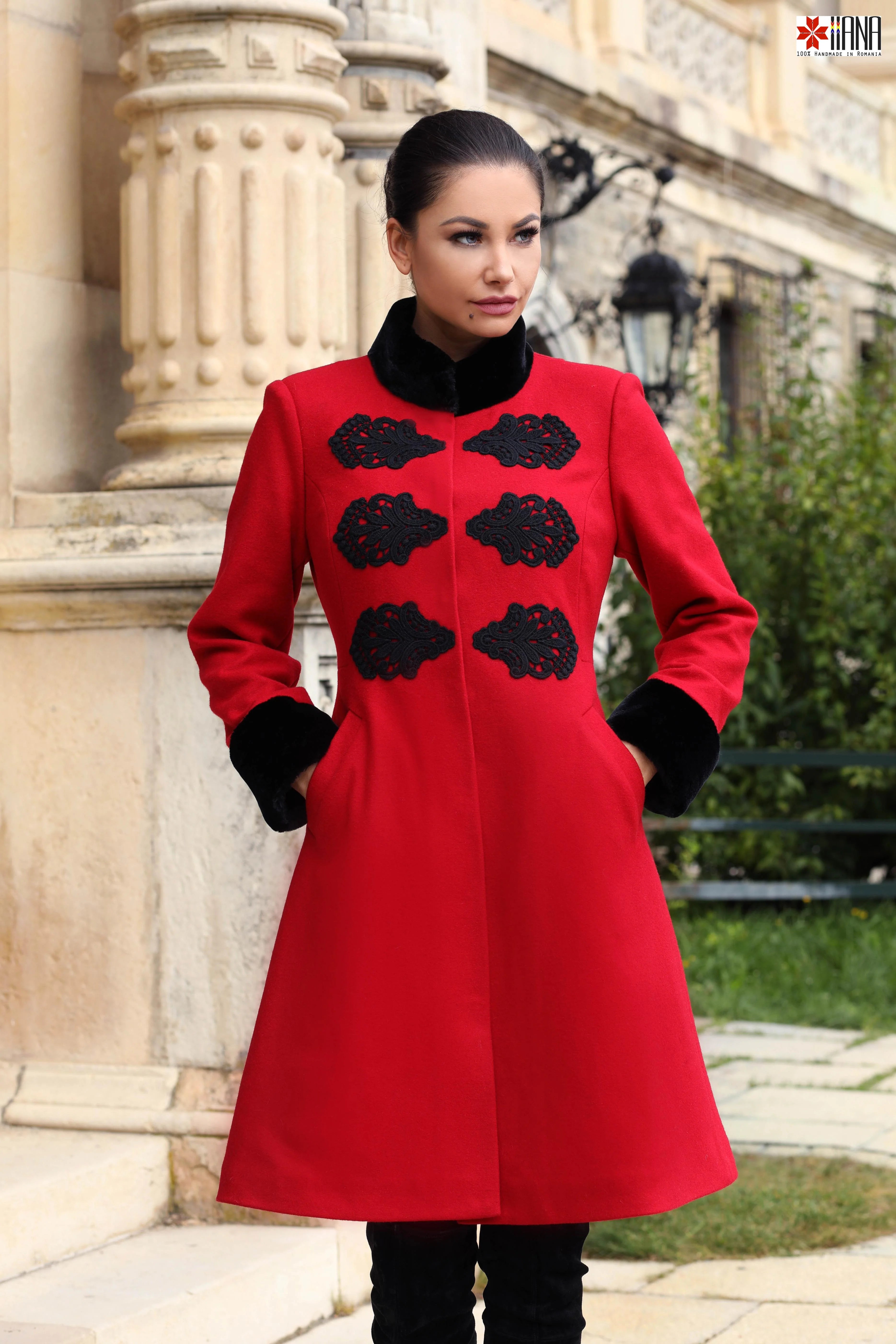 Redingotă cu Găitane