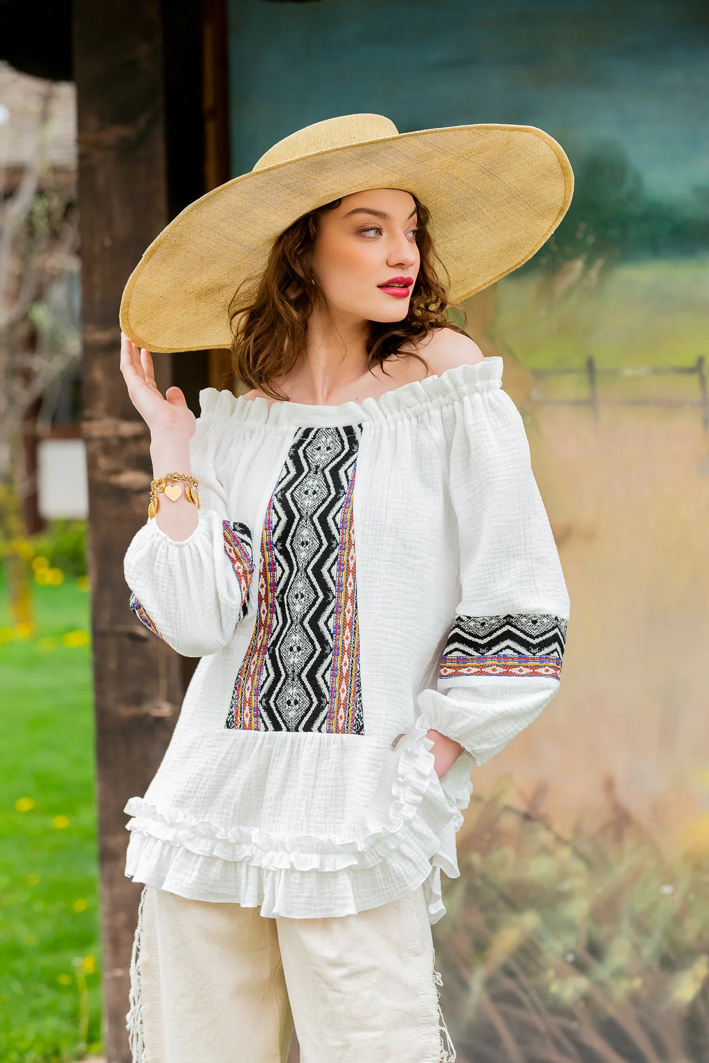 Bluza Stilizata Coloana Recunostintei