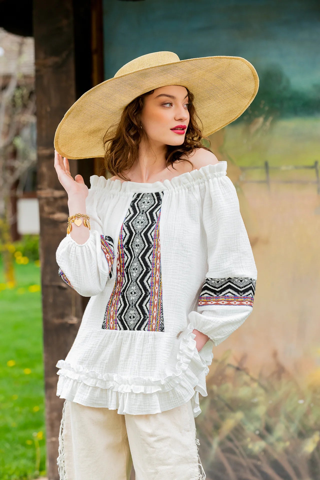 Bluza Stilizata Coloana Recunostintei