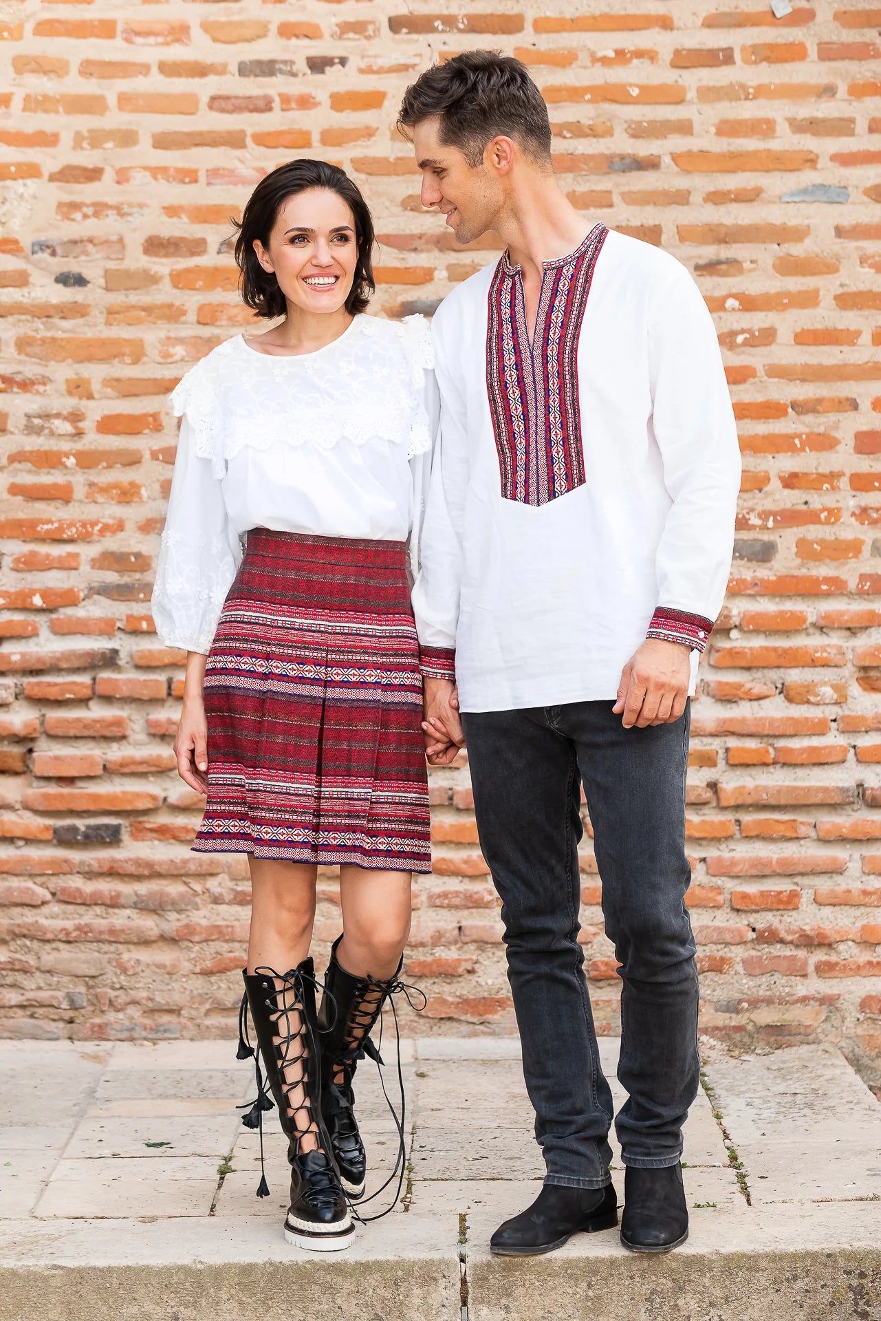 Bluza Alba Maramu cu Broderie Tridimensionala