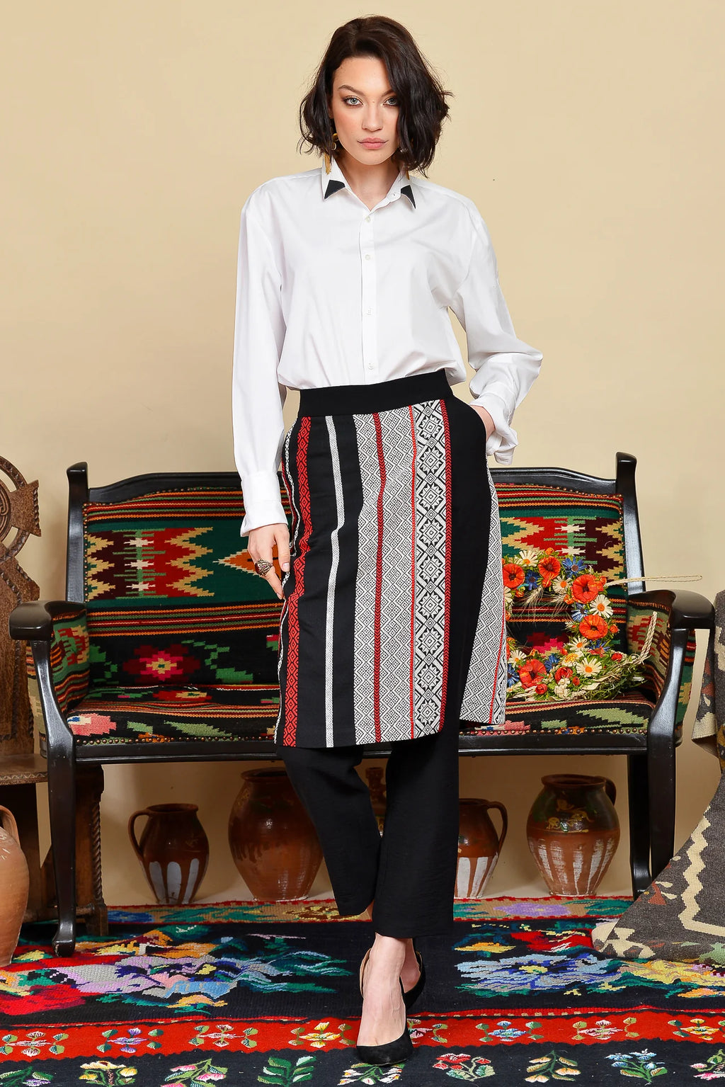 Pantaloni Negri cu Oprege