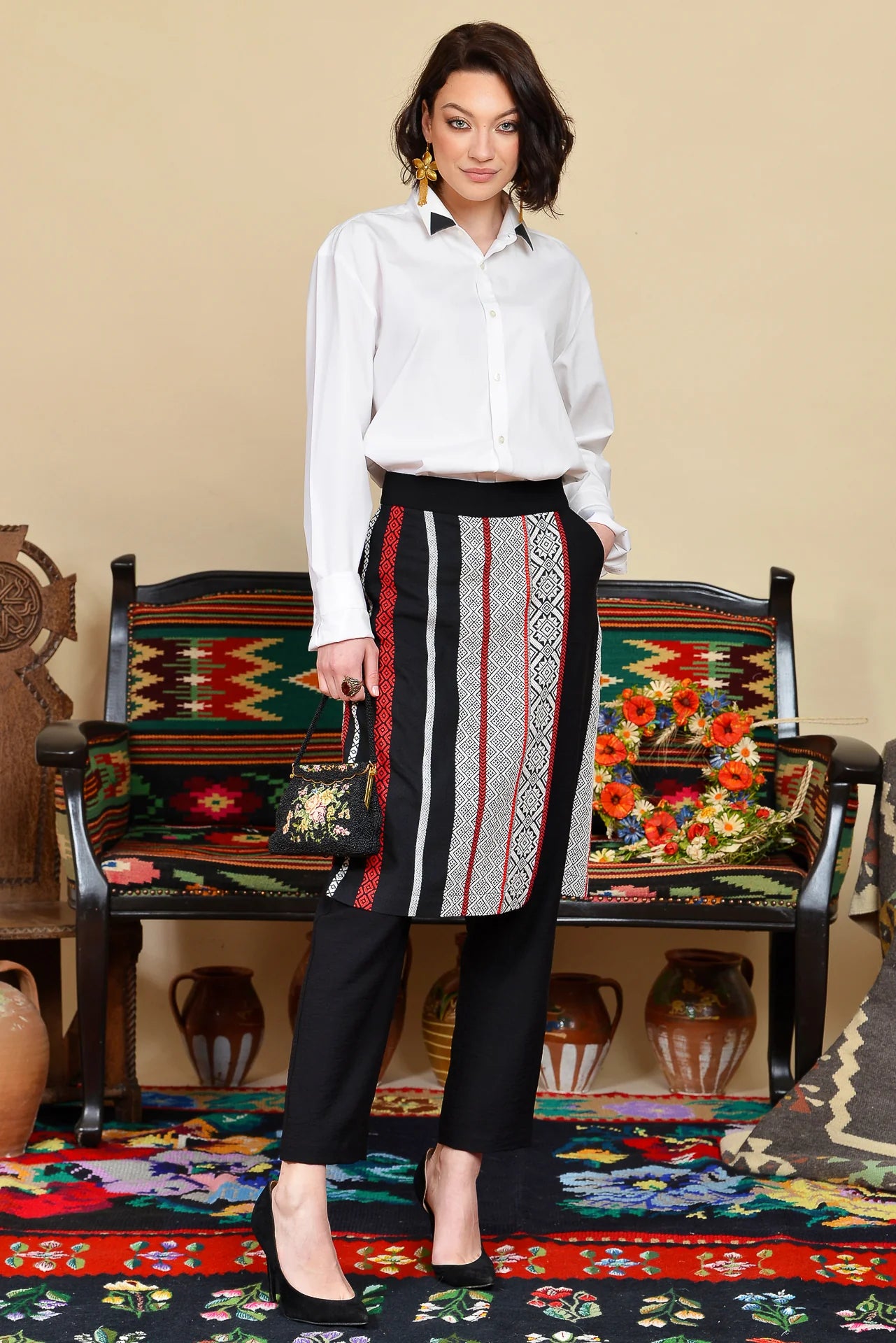 Pantaloni Negri cu Oprege