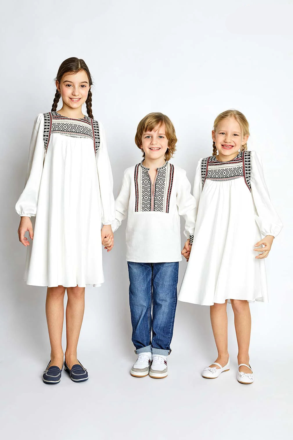 Rochita traditionala fetite Mini de Oras 3 luni - 7 ani