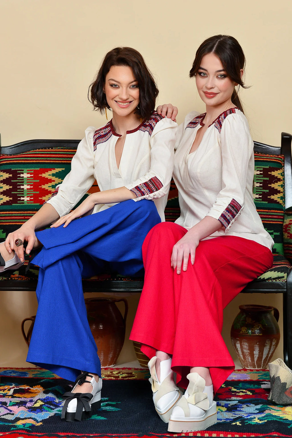 Camasa din In si Jacquard Etnic Rosu