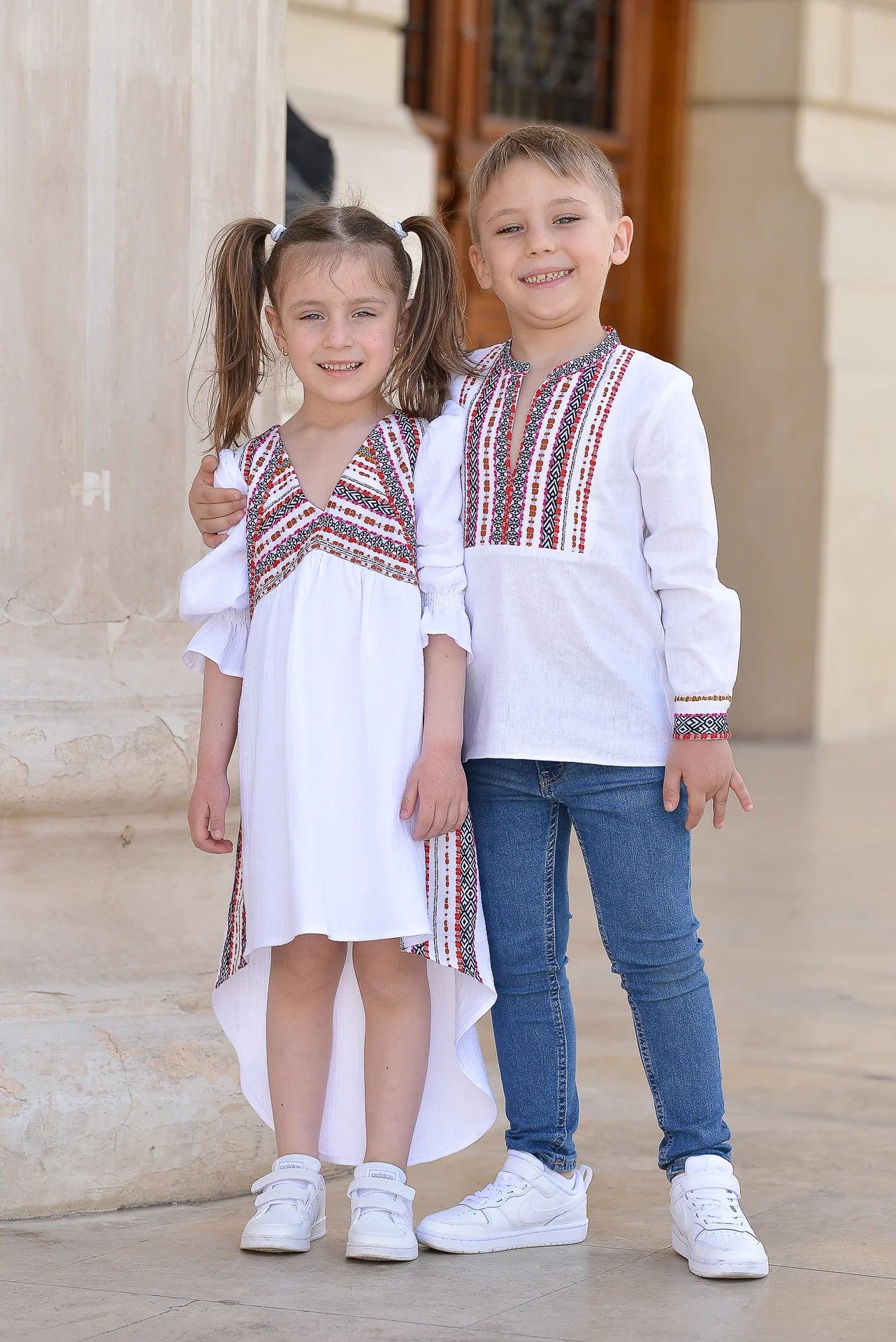 Rochita traditionala fetite Alba Agata 9 luni - 7 ani